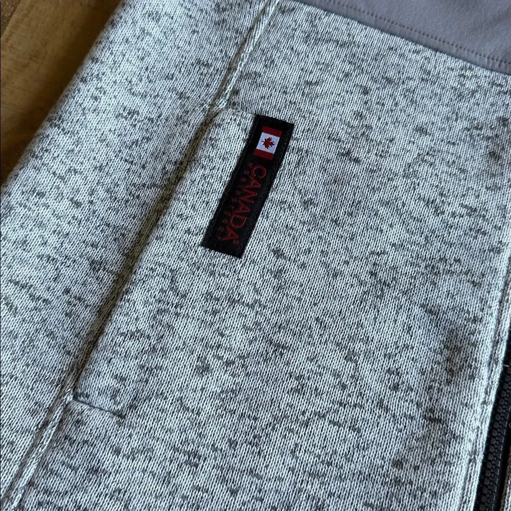 Canada Weather Gear Light Gray Vest SIZE M